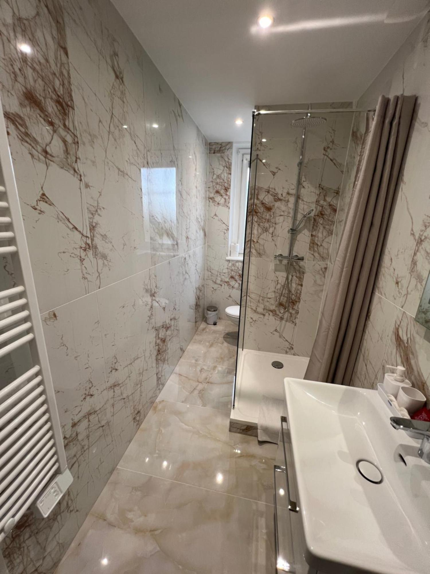 Appartement Esprit Foret N0ire - De Luxe 3